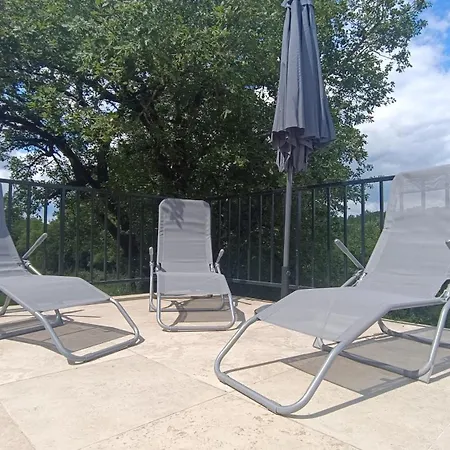 La Maison De Pejusclat Ferienhaus Villeseque