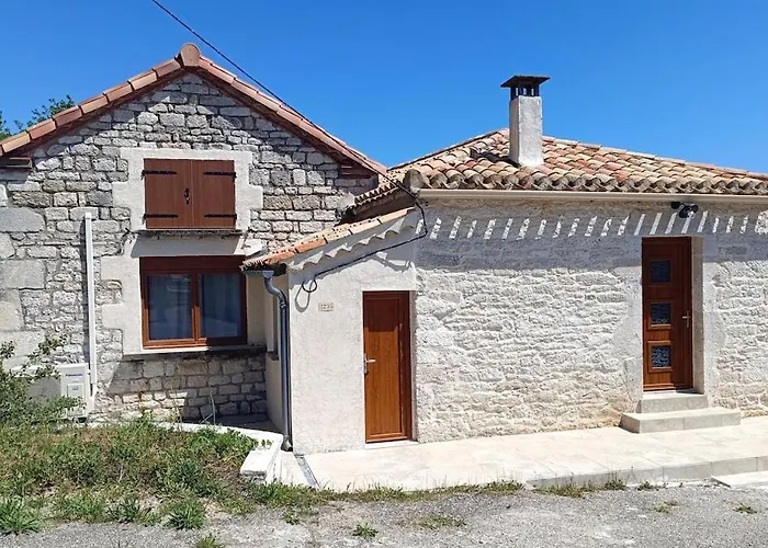 La Maison De Pejusclat 度假居 *